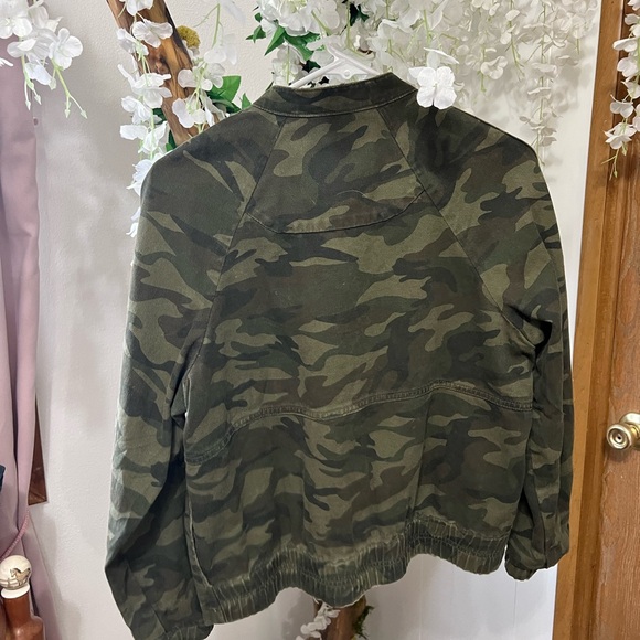 Kut from the Kloth Green Camo Bomber Jacket - Picture 8 of 9